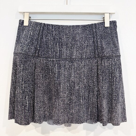 Lululemon TALL Lost in Pace Athletic Skort Black Size 6 - Picture 3 of 9